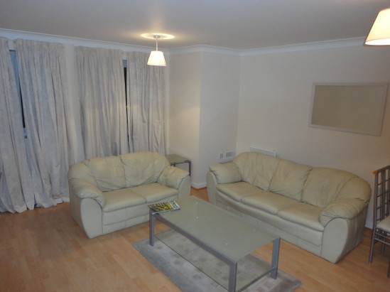 Dominion Close, Hounslow - Photo 3